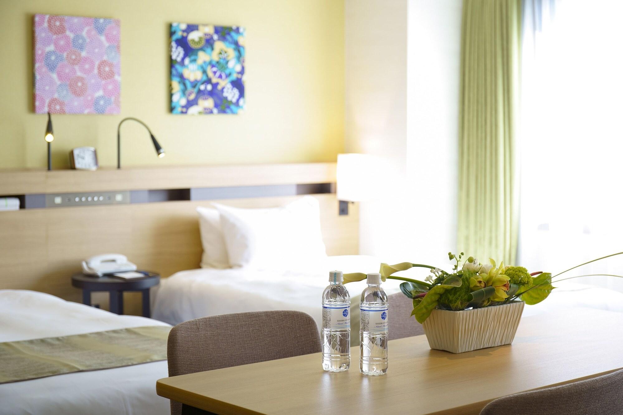 Karasuma Kyoto Hotel Exterior photo